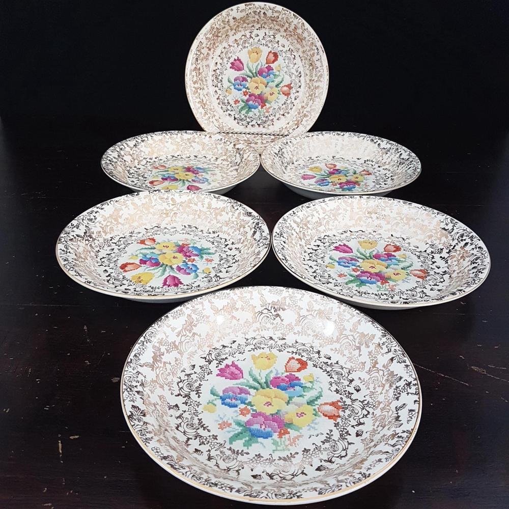 H K Tunstall Old English Sampler 7.5 inch Coupe Bowls Set Petit Point Floral